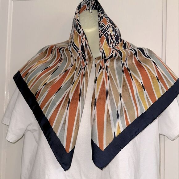 Vintage 60s/70s Mr. Emperor Starburst Pattern Large Polyester Square Scarf - Picture 9 of 10